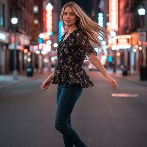 Veronica Beard Ayia Silk Chiffon Blouse Black Floral Size 6